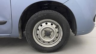 Used 2011 Maruti Suzuki Wagon R 1.0 [2010-2019] LXi Petrol Manual tyres RIGHT FRONT TYRE RIM VIEW