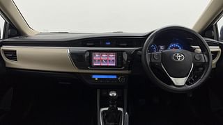 Used 2014 Toyota Corolla Altis [2014-2017] G Petrol Petrol Manual interior DASHBOARD VIEW