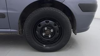 Used 2010 Hyundai Santro Xing [2007-2014] GLS Petrol Manual tyres RIGHT FRONT TYRE RIM VIEW