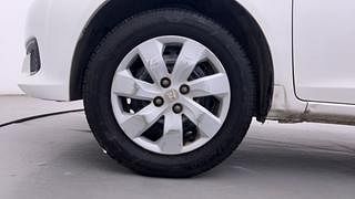 Used 2015 Honda Mobilio [2014-2017] S Petrol Petrol Manual tyres LEFT FRONT TYRE RIM VIEW