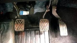 Used 2019 Maruti Suzuki Vitara Brezza [2016-2020] ZDi Plus Diesel Manual interior PEDALS VIEW