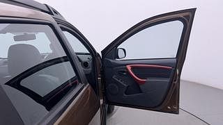 Used 2016 Renault Duster [2015-2019] 85 PS RXS MT Diesel Manual interior RIGHT FRONT DOOR OPEN VIEW
