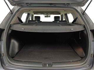 Used 2017 Hyundai Creta [2015-2018] 1.6 SX (O) Diesel Manual interior DICKY INSIDE VIEW