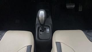 Used 2018 Maruti Suzuki Wagon R 1.0 [2015-2019] VXI+ AMT Petrol Automatic interior GEAR  KNOB VIEW