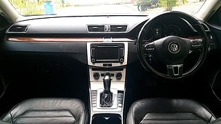 Used 2012 Volkswagen Passat [2011-2014] Highline DSG Diesel Automatic interior DASHBOARD VIEW