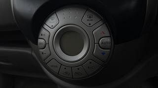 Used 2013 Renault Scala [2012-2018] RXZ Petrol AT Petrol Automatic top_features Rear defogger