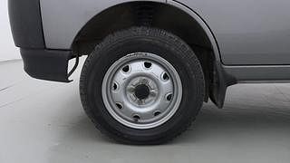 Used 2021 Maruti Suzuki Eeco STD 5 STR Petrol Manual tyres LEFT FRONT TYRE RIM VIEW