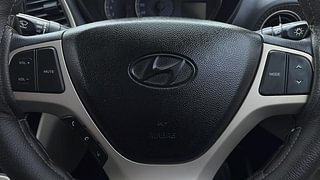 Used 2019 Hyundai New Santro 1.1 Sportz MT Petrol Manual top_features Steering mounted controls