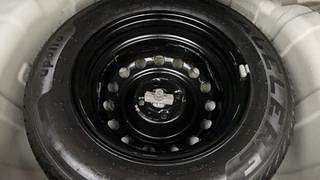 Used 2011 Hyundai i20 [2008-2012] Magna 1.2 Petrol Manual tyres SPARE TYRE VIEW