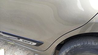 Used 2018 Maruti Suzuki Swift [2011-2017] VXi Petrol Manual dents MINOR SCRATCH
