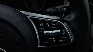 Used 2020 Kia Seltos HTX IVT G Petrol Automatic top_features Cruise control