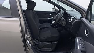 Used 2019 Nissan Kicks [2018-2020] XL Diesel Diesel Manual interior RIGHT SIDE FRONT DOOR CABIN VIEW