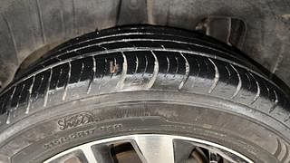 Used 2020 Mahindra XUV 300 W8 (O) Petrol Petrol Manual tyres RIGHT REAR TYRE TREAD VIEW