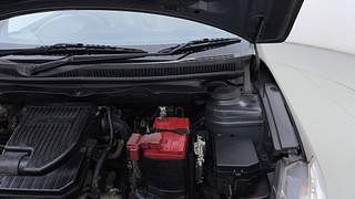Used 2017 maruti-suzuki Ciaz Alpha Petrol AT Petrol Automatic engine ENGINE LEFT SIDE HINGE & APRON VIEW