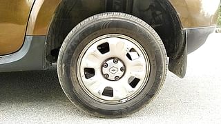 Used 2015 Renault Duster [2012-2015] 85 PS RxL Diesel Manual tyres LEFT REAR TYRE RIM VIEW