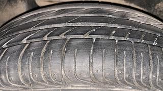 Used 2011 Toyota Corolla Altis [2008-2011] 1.8 G Petrol Manual tyres LEFT REAR TYRE TREAD VIEW