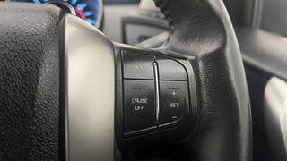 Used 2018 Mahindra XUV500 [2018-2021] W11 option AT Diesel Automatic top_features Cruise control
