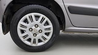 Used 2013 Hyundai Santro Xing [2007-2014] GLS Petrol Manual tyres RIGHT REAR TYRE RIM VIEW