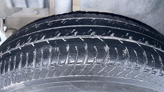 Used 2014 Maruti Suzuki Swift Dzire [2012-2017] LDI Diesel Manual tyres RIGHT REAR TYRE TREAD VIEW