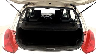 Used 2013 Maruti Suzuki Swift [2011-2017] VDi Diesel Manual interior DICKY INSIDE VIEW