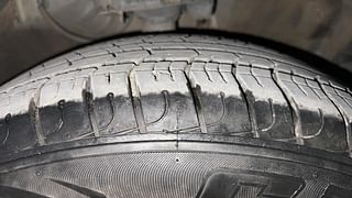 Used 2019 Kia Seltos GTX DCT Petrol Automatic tyres RIGHT FRONT TYRE TREAD VIEW
