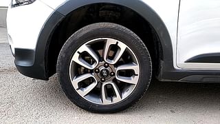 Used 2015 Hyundai i20 Active [2015-2020] 1.2 S Petrol Manual tyres LEFT FRONT TYRE RIM VIEW