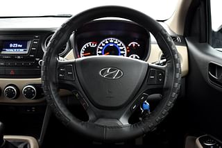 Used 2018 Hyundai Grand i10 [2013-2017] Magna 1.2 Kappa VTVT Petrol Manual interior STEERING VIEW