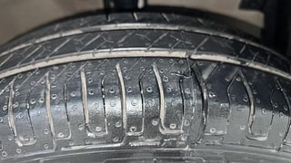 Used 2015 Maruti Suzuki Swift Dzire LXI Petrol Manual tyres RIGHT FRONT TYRE TREAD VIEW