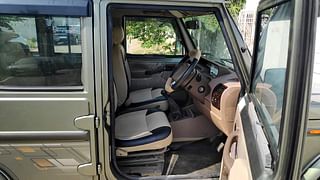 Used 2018 Mahindra Bolero [2011-2020] ZLX BS IV Diesel Manual interior RIGHT SIDE FRONT DOOR CABIN VIEW