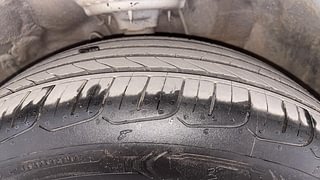 Used 2016 Hyundai Elite i20 [2014-2018] Asta 1.2 (O) Petrol Manual tyres RIGHT FRONT TYRE TREAD VIEW