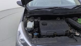 Used 2014 Hyundai Verna [2011-2015] Fluidic 1.6 CRDi SX Opt Diesel Manual engine ENGINE RIGHT SIDE HINGE & APRON VIEW