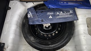 Used 2014 Hyundai Grand i10 [2013-2017] Asta 1.2 Kappa VTVT (O) Petrol Manual tyres SPARE TYRE VIEW