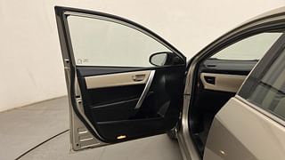 Used 2015 Toyota Corolla Altis [2014-2017] VL AT Petrol Petrol Automatic interior LEFT FRONT DOOR OPEN VIEW