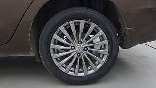Used 2016 Maruti Suzuki Ciaz [2014-2017] ZXI+ AT Petrol Automatic tyres LEFT REAR TYRE RIM VIEW