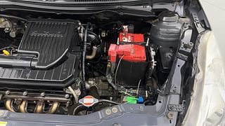 Used 2017 Maruti Suzuki Swift [2014-2017] LXI (O) Petrol Manual engine ENGINE LEFT SIDE VIEW