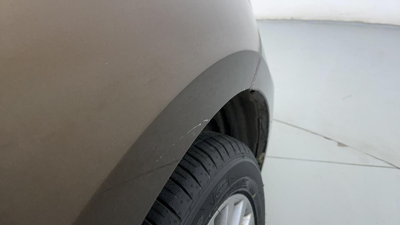 Used 2016 Maruti Suzuki Ciaz [2014-2017] ZXI+ AT Petrol Automatic dents MINOR SCRATCH