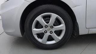 Used 2011 Hyundai Verna [2011-2015] Fluidic 1.6 VTVT EX Petrol Manual tyres LEFT FRONT TYRE RIM VIEW