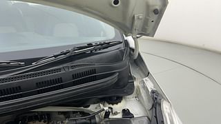 Used 2019 Hyundai Grand i10 [2017-2020] Sportz AT 1.2 Kappa VTVT Petrol Automatic engine ENGINE LEFT SIDE HINGE & APRON VIEW