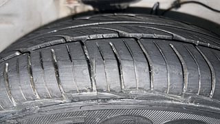 Used 2019 Maruti Suzuki Alto 800 [2016-2019] Vxi Petrol Manual tyres RIGHT FRONT TYRE TREAD VIEW