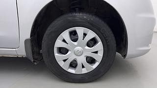 Used 2014 Nissan Micra [2013-2020] XV Petrol Petrol Manual tyres RIGHT FRONT TYRE RIM VIEW