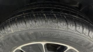 Used 2018 Renault Duster [2015-2020] RXS PetroL Petrol Manual tyres RIGHT FRONT TYRE TREAD VIEW