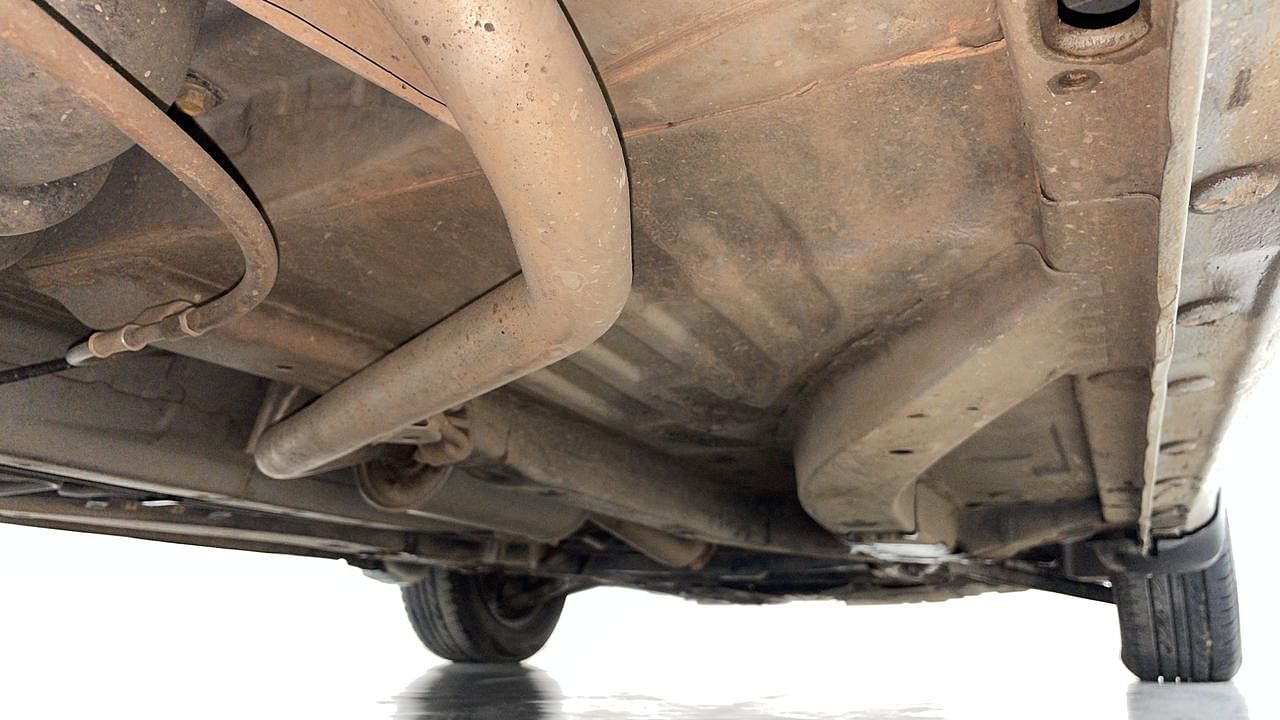 Used 2017 honda Amaze 1.5 E (O) Diesel Manual extra REAR RIGHT UNDERBODY VIEW