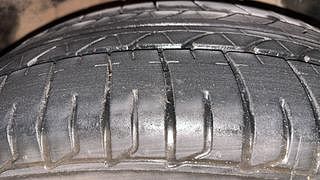Used 2014 Honda Mobilio [2014-2017] S Diesel Diesel Manual tyres RIGHT FRONT TYRE TREAD VIEW