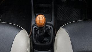 Used 2019 Renault Kwid [2017-2019] CLIMBER 1.0 Petrol Manual interior GEAR  KNOB VIEW