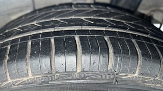 Used 2014 Hyundai Grand i10 [2013-2017] Asta 1.2 Kappa VTVT (O) Petrol Manual tyres LEFT REAR TYRE TREAD VIEW