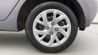 Used 2017 Hyundai Grand i10 [2017-2020] Sportz 1.2 CRDi Diesel Manual tyres LEFT REAR TYRE RIM VIEW