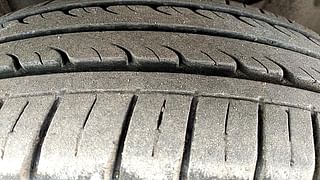 Used 2017 Honda Jazz VX MT Petrol Manual tyres RIGHT FRONT TYRE TREAD VIEW