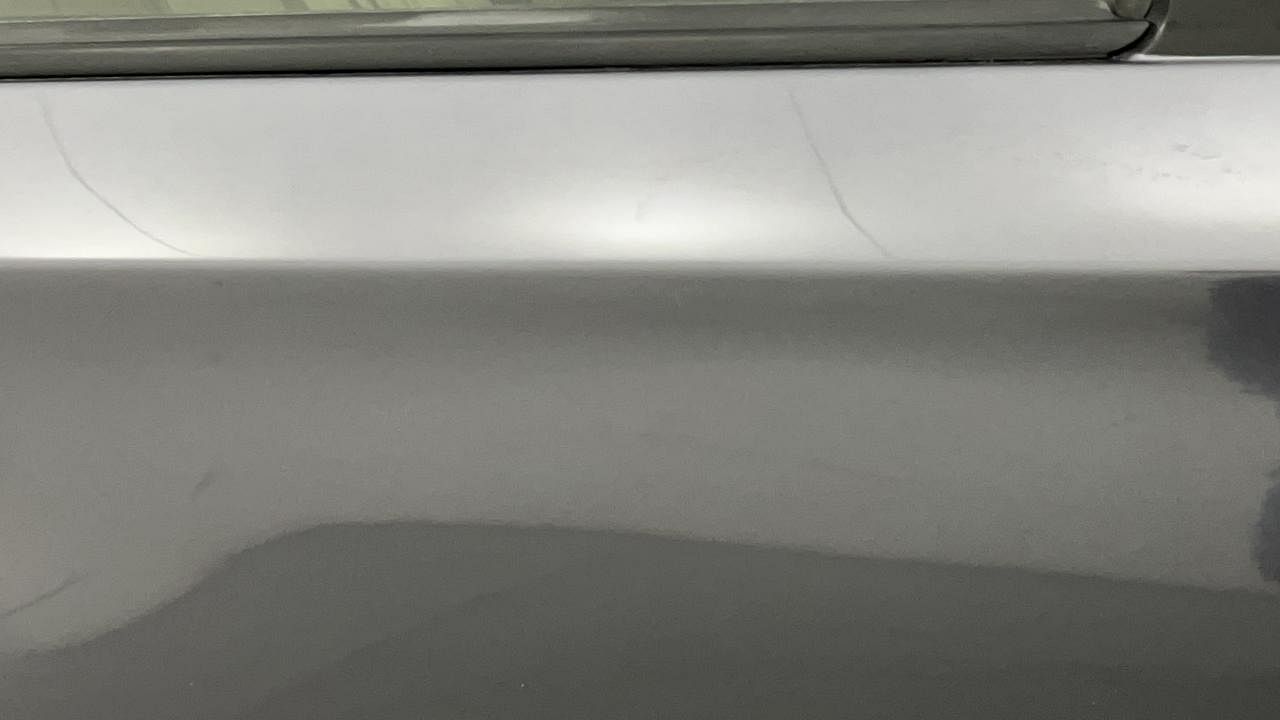 Used 2018 honda Amaze 1.2 V i-VTEC Petrol+CNG (Outside Fitted) Petrol+cng Manual dents MINOR SCRATCH