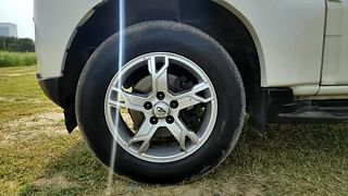 Used 2017 Mahindra Scorpio [2014-2017] S8 Diesel Manual tyres LEFT FRONT TYRE RIM VIEW