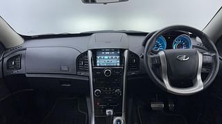 Used 2018 Mahindra XUV500 [2018-2021] W11 AT Diesel Automatic interior DASHBOARD VIEW